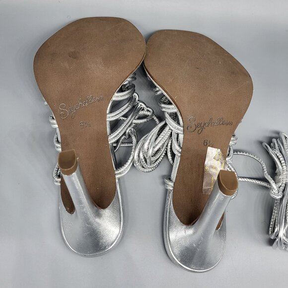 Seychelles Te Amo Silver High Heel Sandals NWOT - Picture 10 of 16